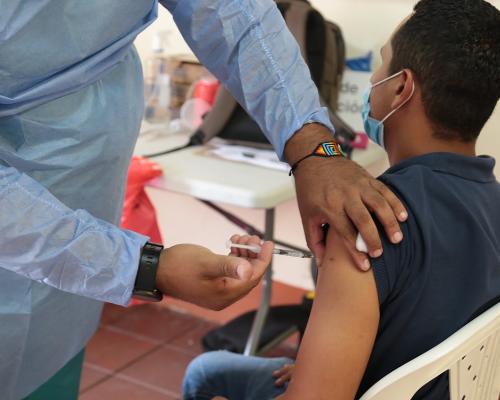 FotografoFoto Alcaldía de Medelllín:En el marco del día sin IVA, la Alcaldía de Medellín entrega balance de vacunación y recomendaciones para evitar focos de contagio.